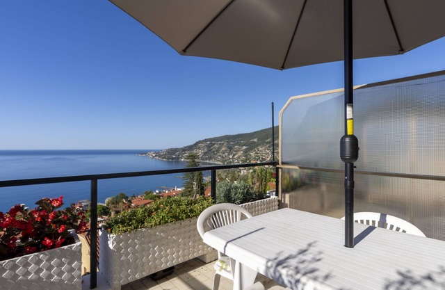 Terrazzo sul Mare by Interhome