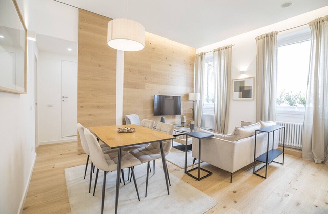 Testaccio Elegant Apartment