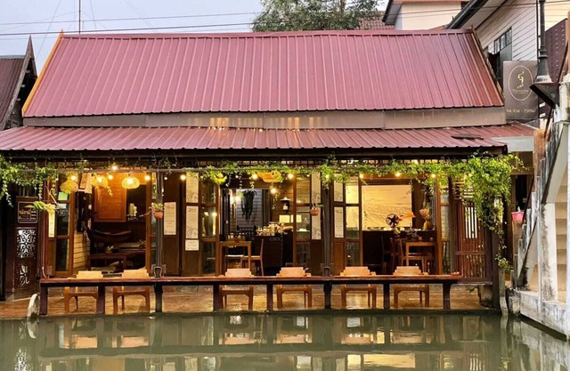 Thanicha Resort Amphawa