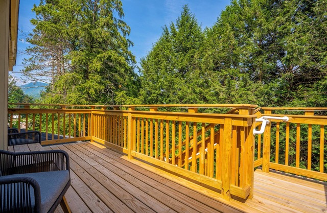 The Aurora Inn & Cottages