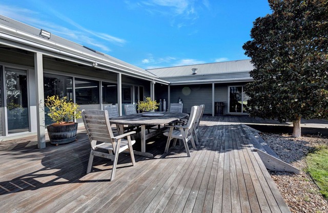 The AUSF Homestead - Retreat offers a blend of tranquility and amenities