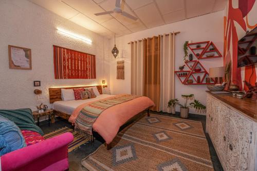 The Autumn Home - Cafe & Homestay