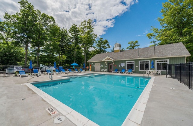 The Bellflower - 10 Natures