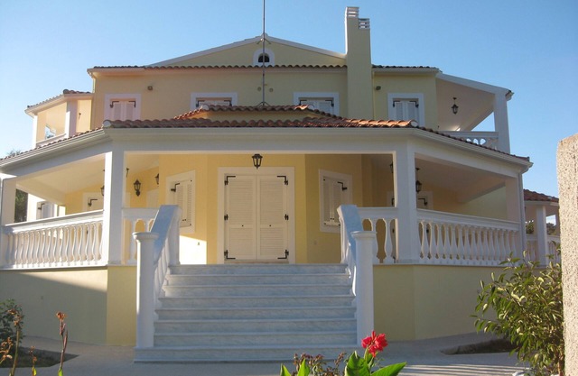 The Bennett Estate, 65 Sq. M unit in a luxurious Villa, in Sidari Accommodates 3