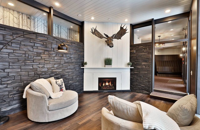 The Birch Ridge: Family Room #11 - Queen/bunkbed Suite In Killington, Vermont 1 Bedroom Home