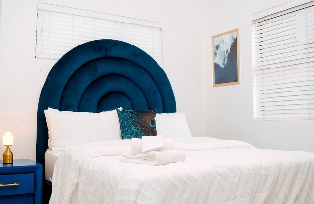 The Blue Apollo - Luxury Apaprtment