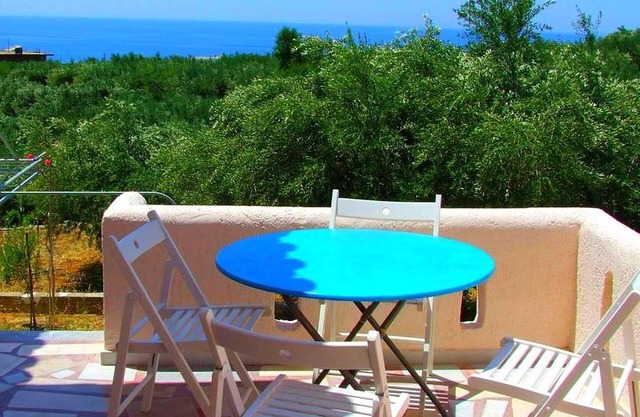 The Blue Moon Apartment "Iris Blu", sea view, 500 meters from the beach