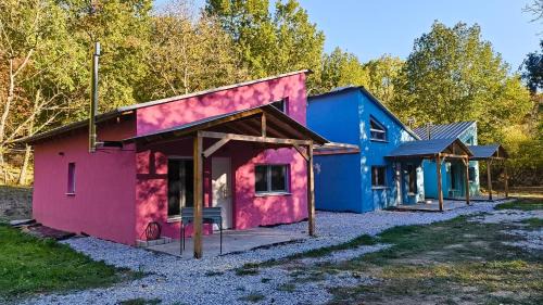 The cabins Project Σπίτια στο δάσος