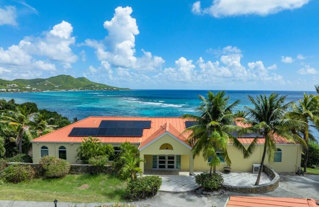 The Cerulean – Oceanfront Luxury Retreat