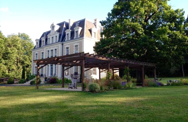 The Château des Essards with swimming pool and jacuzzi just for you