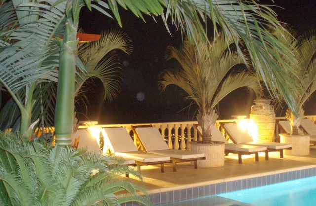 The "Coral Suite" Wedding Villa. Large Party Groups, Weddings, Anniversaries