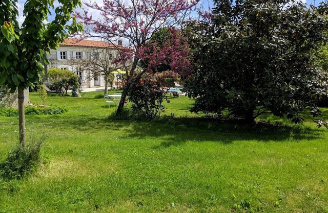 the damsels charming house