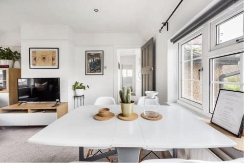 The Film Studio Appartement 5 min to Harry Potter