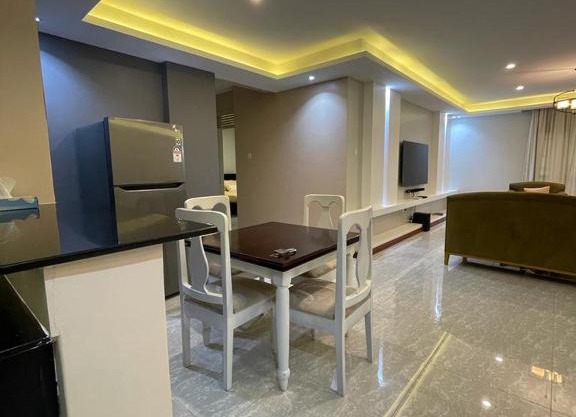 The Gorgeous 3 Bedroom Condo With A Rooftop And A View To Die For
