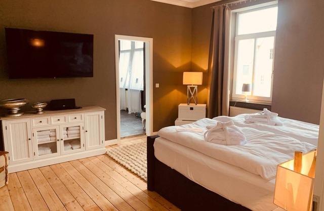 THE Hampton Hock's Nr. 2 Apartment Zentrale Lage, Wellnessbereich, Dachterrasse