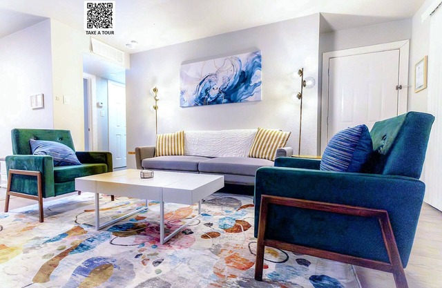 "The Haven" - Modern Cozy 2BR/1Bn2BR - 1 King Bed, 2 Double Bed