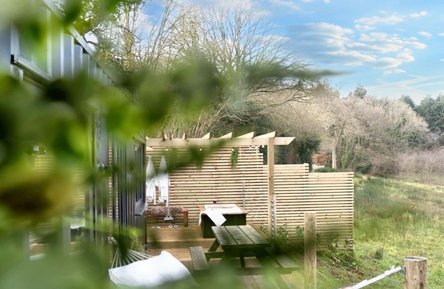 The Hide: Countryside Retreat with Hot Tub & Sauna