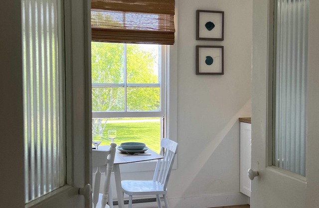 The Historic OH Victoria exclusively yours | Newly Restored | 8 rooms, sleeps 18