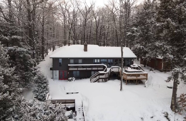 The Howard Lake House