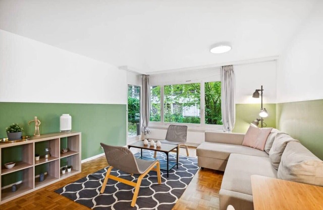The ideal and practical APT in Zurich