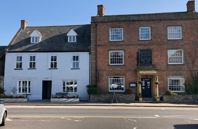 The Ilchester Arms Hotel, Ilchester Somerset