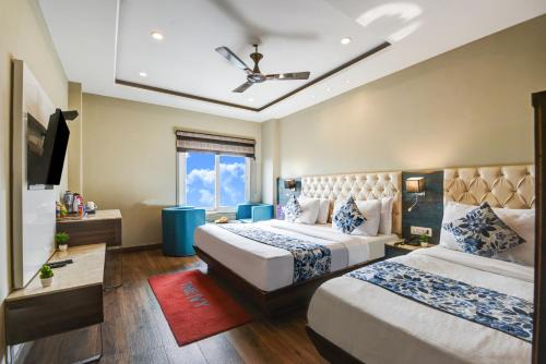 The IVY Grand Hotel - 5 Minutes from Connaught Place and New Delhi Railway Station With Free Secured Parking