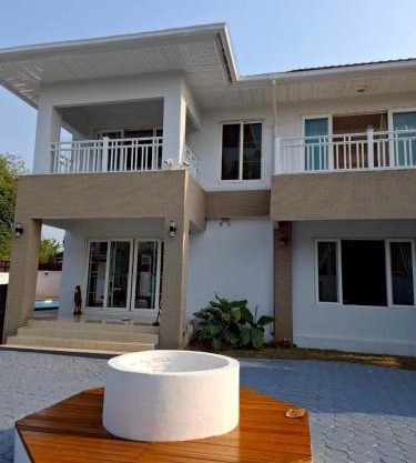 The Lanna Lagoon เดอะลานนา ลากูน