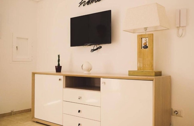 The Little House at No. 30