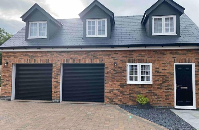 The Lodge at Crown Point, Entire Place, Private Secure Parking, EV Point, Brand new