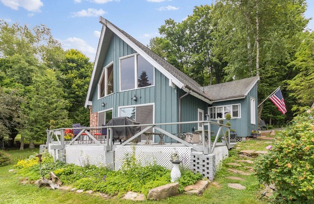 The Loon's Nest- Aframe on the St. Lawrence River