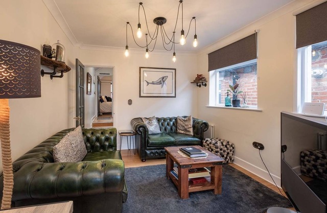 The Nautilus -Cowes IOW- 2 bedroom bungalow/garden