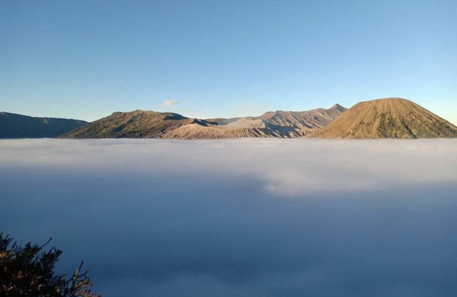 The nearest twin bedroom to Mt. Bromo-3km Sukapura