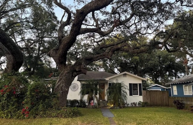 The Oak Tree House