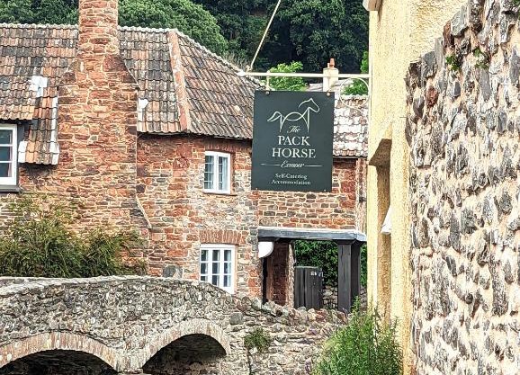 The Pack Horse Exmoor National Park Allerford Riverside Cottage & Apartments