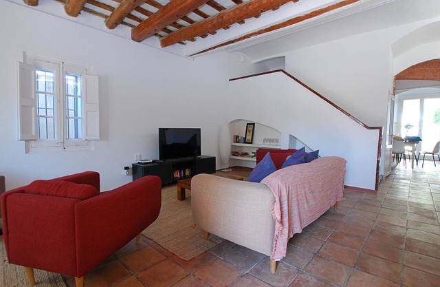 The painter's home · Charming house w/terrace, sea views & 2 min beach
