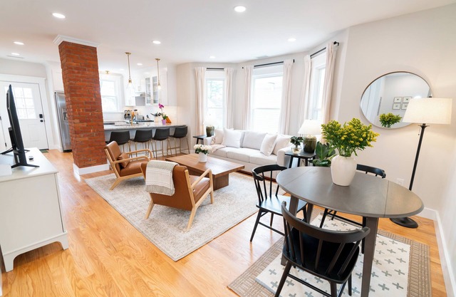 The Queen Anne: Spacious New Haven Retreat, Close to Yale & Downtown