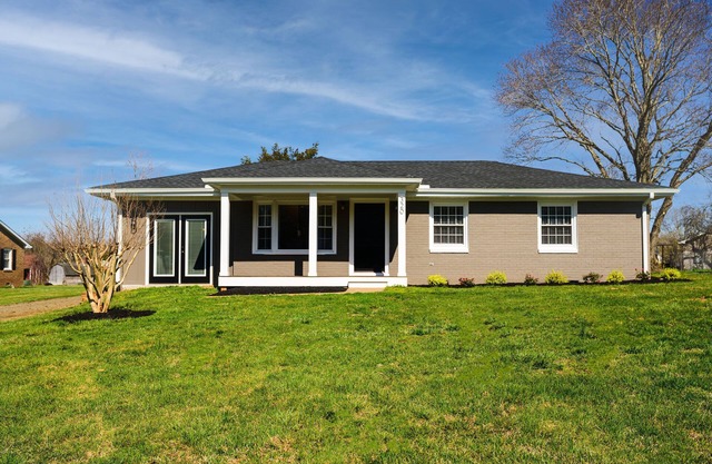 The Ranch at Wine Country - Complimentary Bottle!