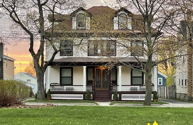 The Reid-Tanner House exemplifies the timeless beauty of Oswego's golden age.n