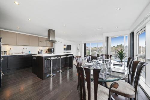 The Residences Queens Highlands