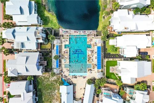 The Retreat 182 SE