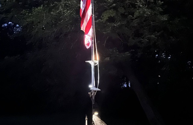 The Roost Tiny Home -Cozy and Quiet 4 Season