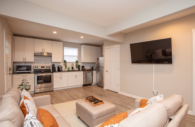 The Rustic Oasis in Downtown Concord 2BR/1BTH