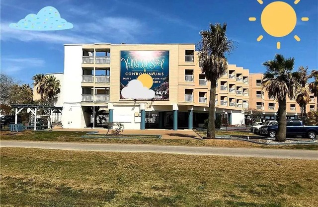 The Sandbar Stay - North Beach Waterfront Condo