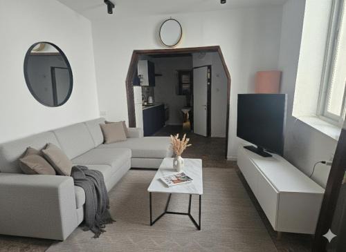 "The Serene Colony Retreat" המפלט השקט במושבה