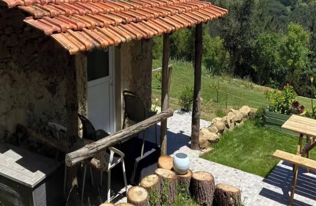 The stone cottage Portugal come and lose yourself in nature