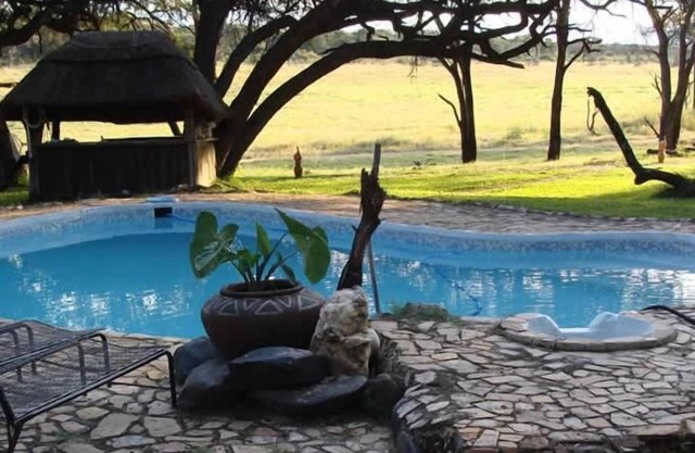 The Tree Lodge at Sikumi