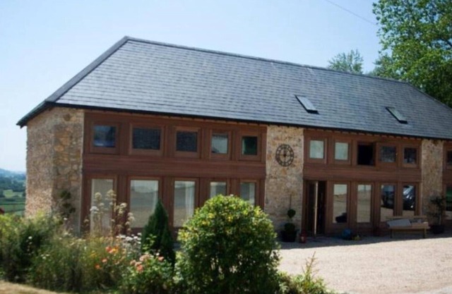 The Wagon Shed Hills Farm Stays