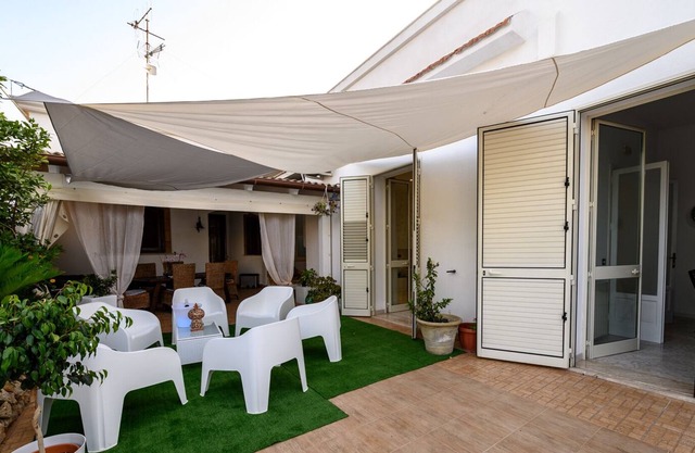 There are trips that are made with a single bag: the HEART