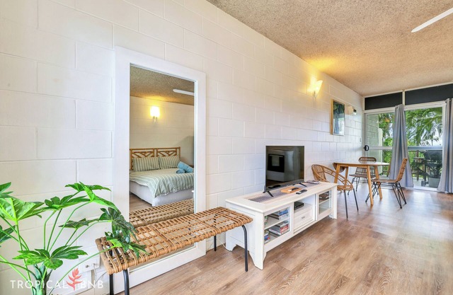This apartment is a 1 bedroom(s), 1 bathrooms, located in Nightcliff, NT.