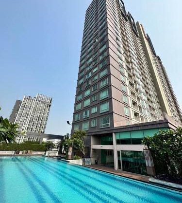 Thonglor 2 Bed 2 Bath Penthouse 30 Floor BKK Skyline View